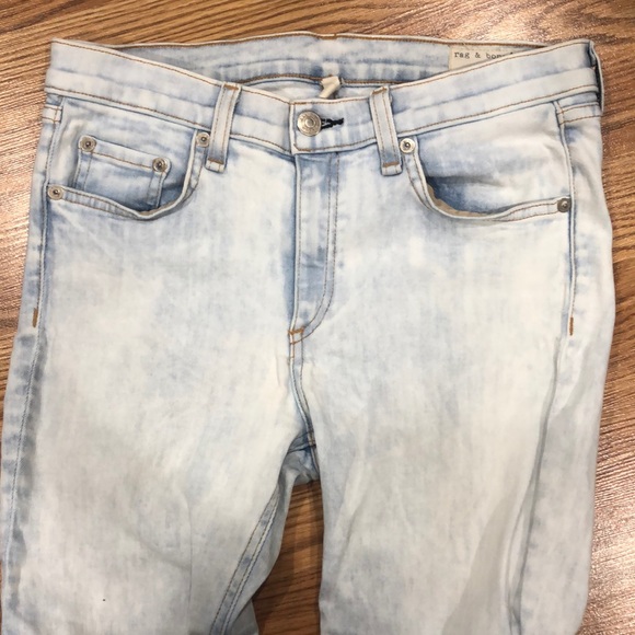Rag and Bone skinny jean “Bleach Out” - Picture 2 of 3